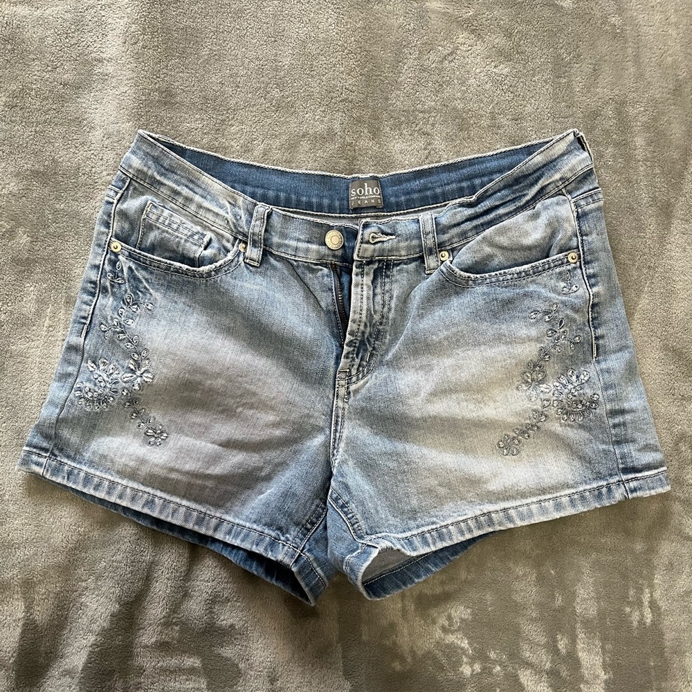 New York & Company Embroidered Jean Shorts - Women’s Size 10